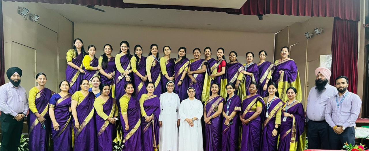 
								ST.JOSEPH'S CONVENT SCHOOL,DHINA